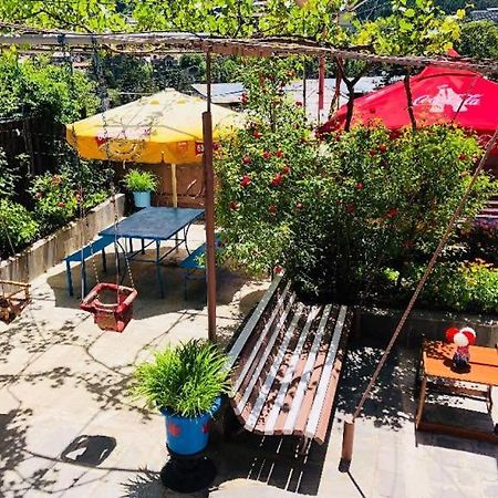 Guest House Borjomi Star Exterior photo